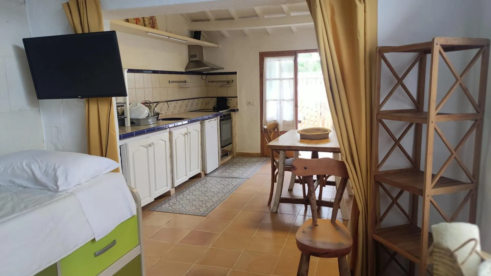 Turismo Rural Biniati Des Pi Sant Lluis Country house