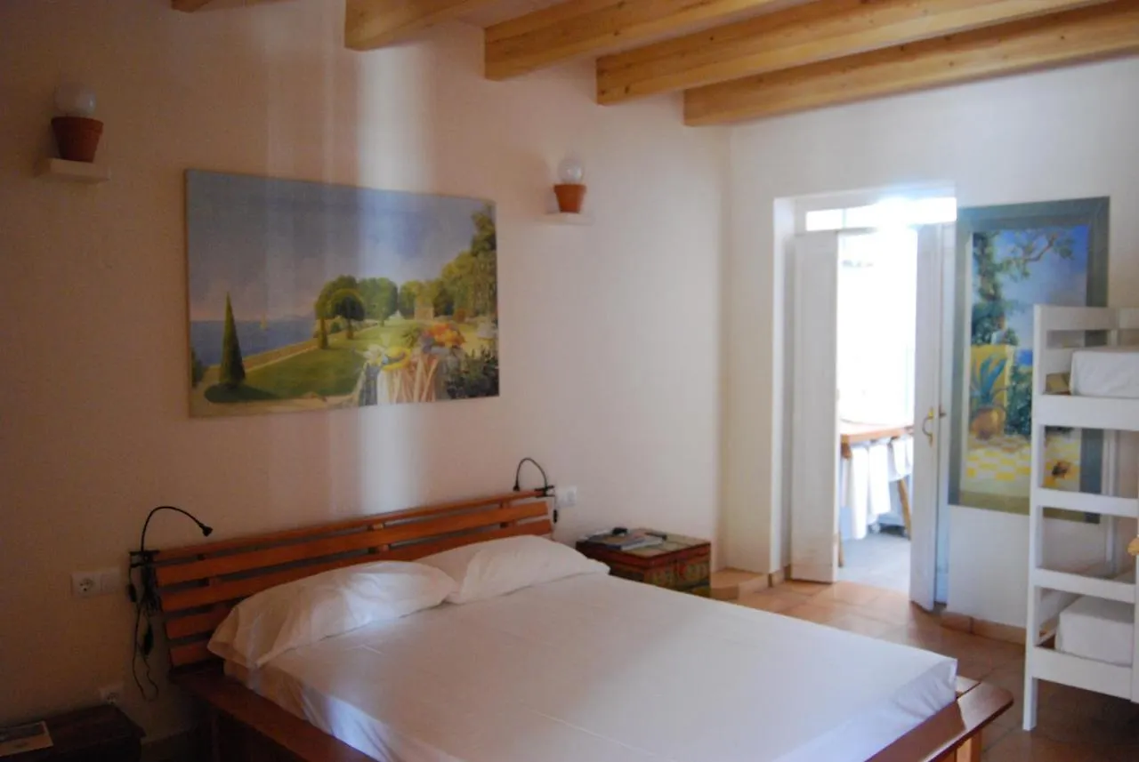 Turismo Rural Biniati Des Pi Sant Lluis Country house