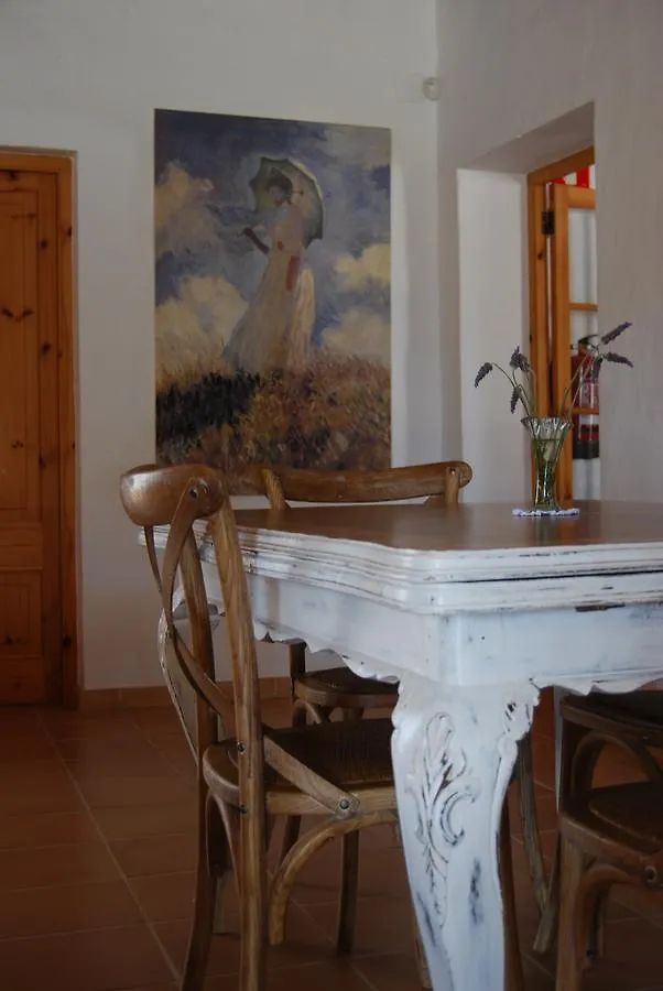 Turismo Rural Biniati Des Pi Sant Lluis Country house